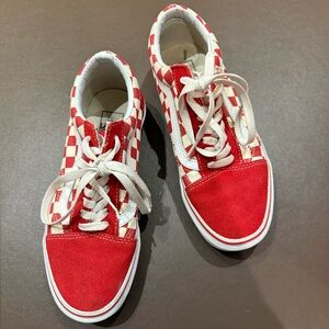 Red Vans Old Skool